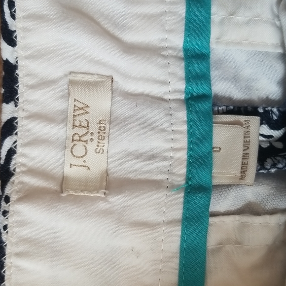 J crew flat front chino shorts blue floral size 0 - Picture 3 of 6